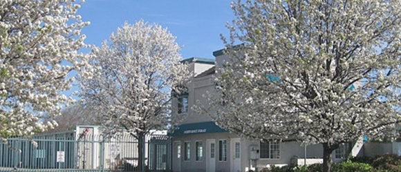 Street view of Independence Storage in Mountain View, CA